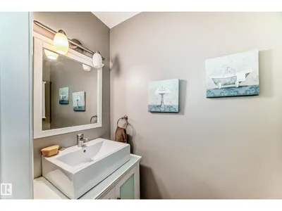 #18 10453 20 AV NW photo 25