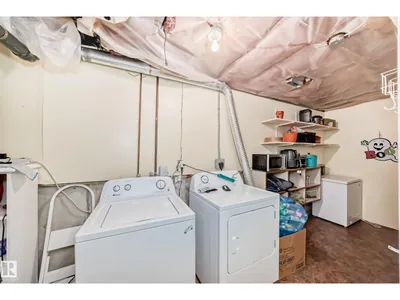 #18 10453 20 AV NW photo 37