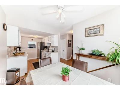 #18 10453 20 AV NW photo 18