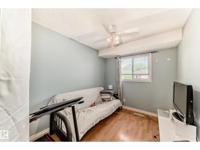 #18 10453 20 AV NW photo 30