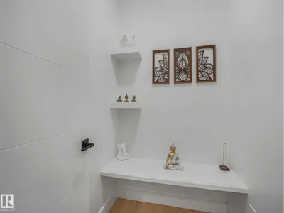 19308 30 Avenue NW photo 34