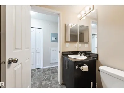 #409 12035 22 AV SW photo 26