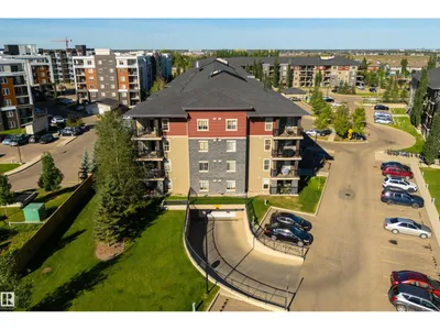 #409 12035 22 AV SW photo 37