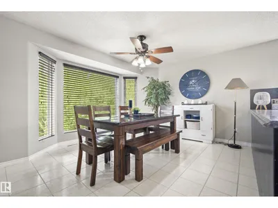 75 CHARLTON CR photo 15