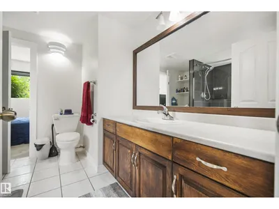 75 CHARLTON CR photo 26