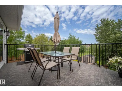 75 CHARLTON CR photo 5