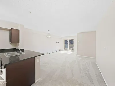 #203 12025 22 AVE SW SW photo 5