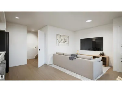#46 4004 Savaryn DR SW photo 4