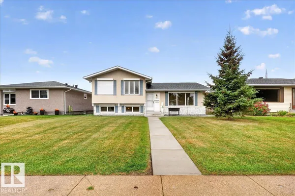 15128 88 ST NW photo 2