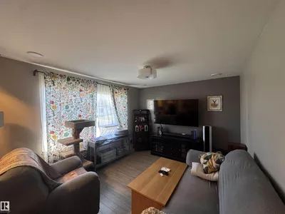 9246 154 ST NW photo 25