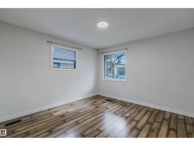 10840 74 AV NW NW photo 6