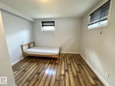 10840 74 AV NW NW photo 21