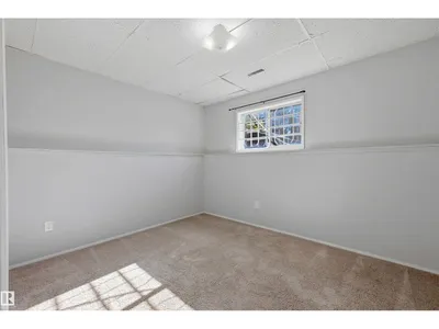3519 33 AV NW photo 33