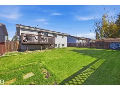 3519 33 AV NW photo 41