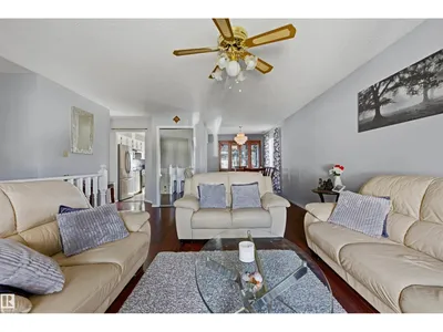 3519 33 AV NW photo 9