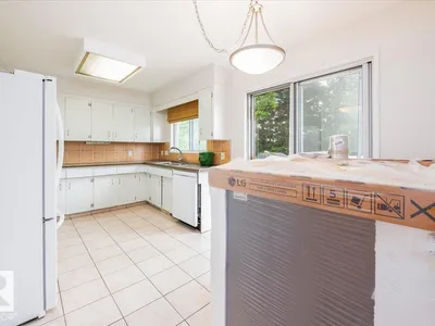 4107 147 ST NW photo 18