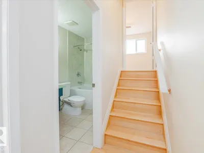 4107 147 ST NW photo 24