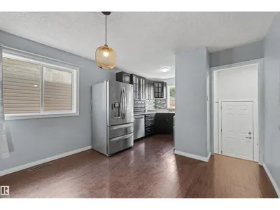 12944 117 ST NW photo 5