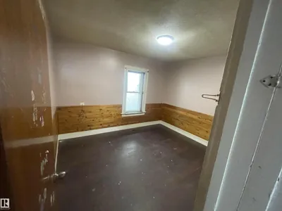 11444 97 ST NW photo 31