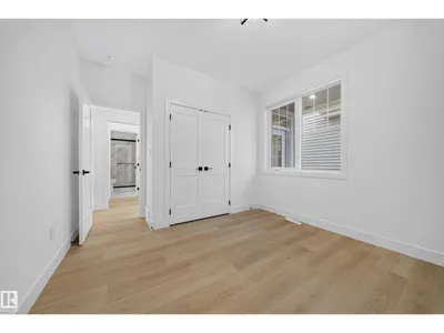 3119 9 ST NW photo 18
