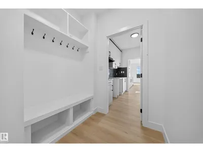 3119 9 ST NW photo 15