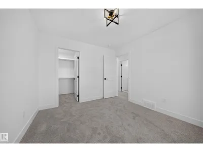 3119 9 ST NW photo 29