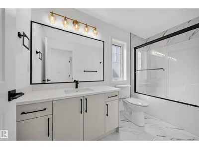 3119 9 ST NW photo 30