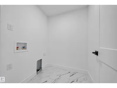 3119 9 ST NW photo 33