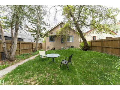 10918 84 AV NW photo 37