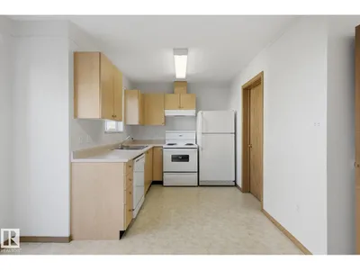 #408 610 KING ST photo 7