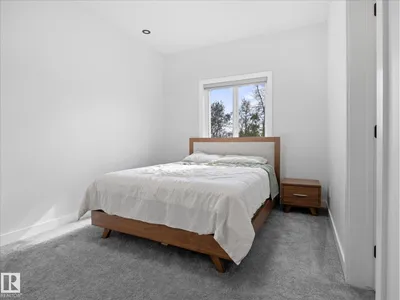 16115 34 AV SW photo 40