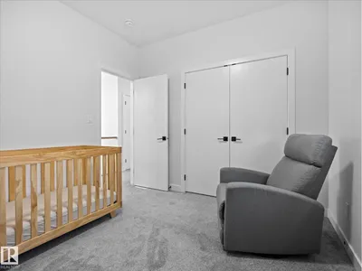 16115 34 AV SW photo 37