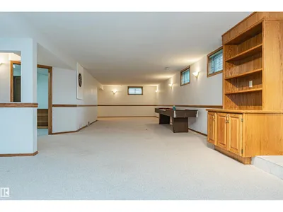 15903 111 ST NW photo 34
