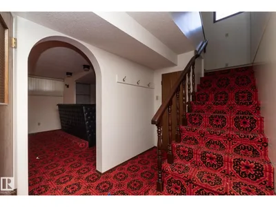 11322 52 ST NW photo 38