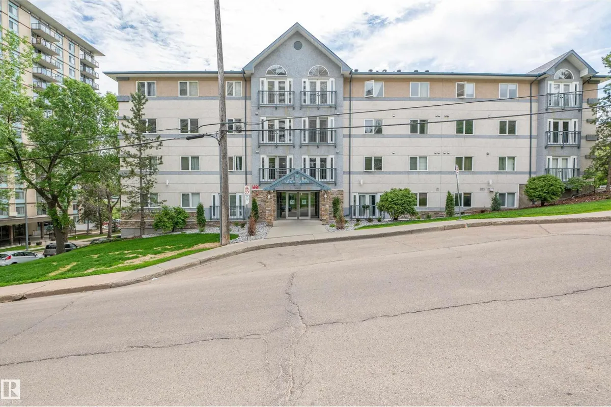 #217 10403 98 AV NW exterior