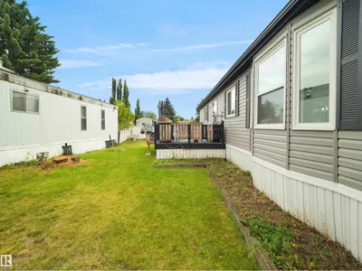 52 Evergreen Park NW photo 8