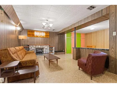 7211 140 AV NW photo 37