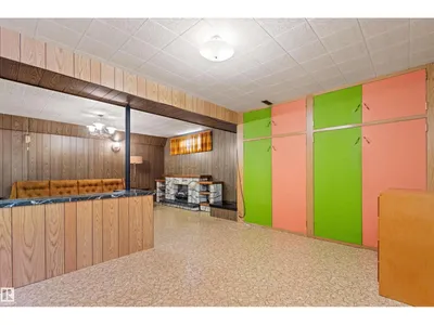 7211 140 AV NW photo 43