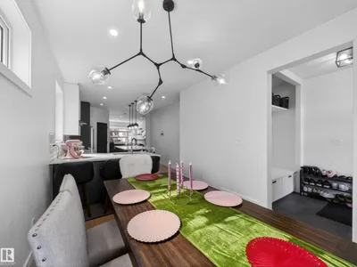10449 143 ST NW photo 18