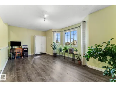 13148 151 AV NW photo 19
