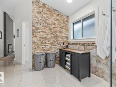 60 LAFLEUR DR photo 27