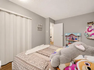 #44 1415 62 ST NW photo 18