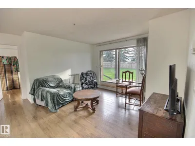 #105 13907 136 ST NW photo 8