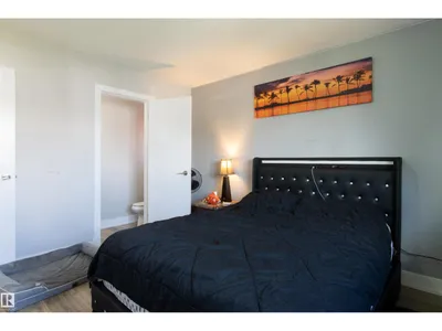 7115 39A AV NW photo 11