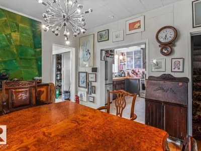 11347 89 ST NW photo 16