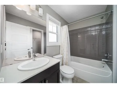 114 James CR photo 9