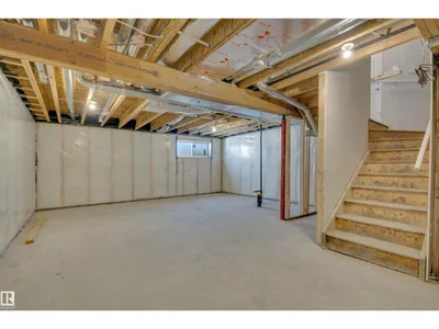 18015 73 ST NW photo 39