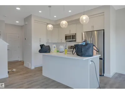 18015 73 ST NW photo 10