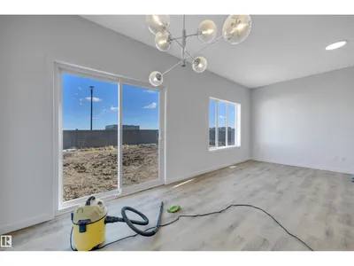 18015 73 ST NW photo 14