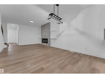 4213 63 ST photo 14